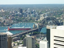 Vhled ze Sydney Tower na Harbour Bridge © Stanislav Jaro 2005