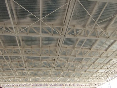 Obchodn centrum Malaga, panlsko – ochrana ocelov konstrukce a spaench strop