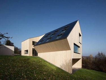 Rakousk Sunlighthouse je jeden z esti aktivnch dom, kter vznikl v rmci projektu VELUX Model Home 2020.