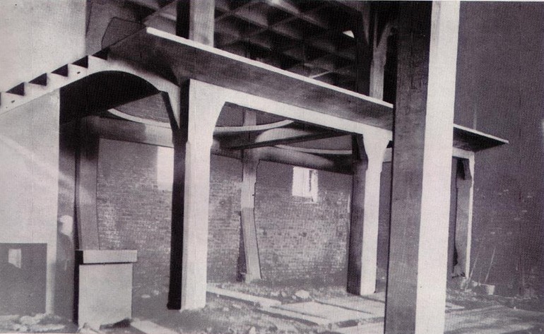 5 – Ukzka pokusn elezobetonov monolitick konstrukce Francouze F. Hennebique z roku 1892.