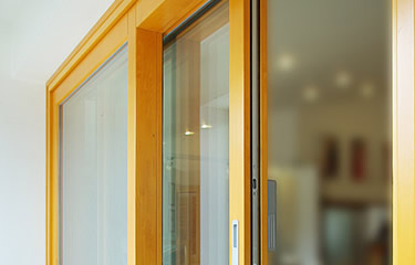Dřevěný HS portál - Slavona, dřevěná okna a dveře