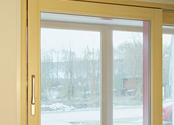 Dřevohliníkový HS portál mikroventilace - Slavona, dřevěná okna a dveře