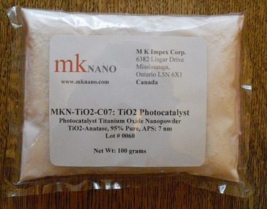 Obr. 3b Balen nanostic oxidu titaniitho