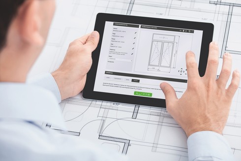 Nástroje na plánování akustiky: Společnost Schüco s aplikacemi SoundCal a Digital Acoustics Lab přináší dva nové nástroje k určení efektu snižování hluku okenních a fasádních jednotek.
