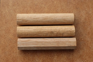 Obr. 2: Rozdln zpsob opracovn dubovho kolku – soustruen nahoe, proren uprosted a osmihrann dole