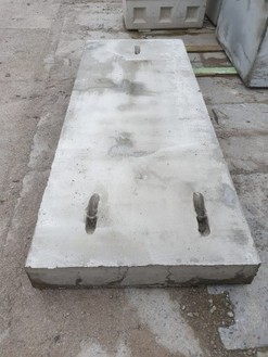 Prvek panelu pro dopravní stavby z recyklovaného betonu – po odbednění
