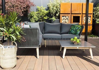 Moderní nábytek na balkóny, lodžie a terasy – Garden Space