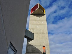 Zvonice a rozhledna na Lesnou (zdroj: Michal Brandejský)