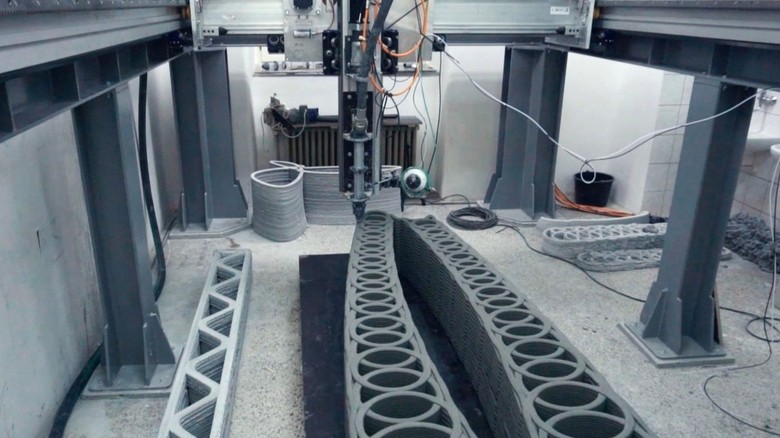Zařízení pro 3D tisk na Kloknerově ústavu