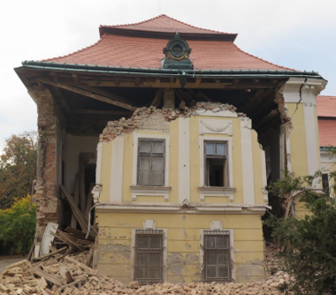 Obr. 10 – Odolnosť konštrukcie manzardovej strechy, fotografia Mirek Navrátil