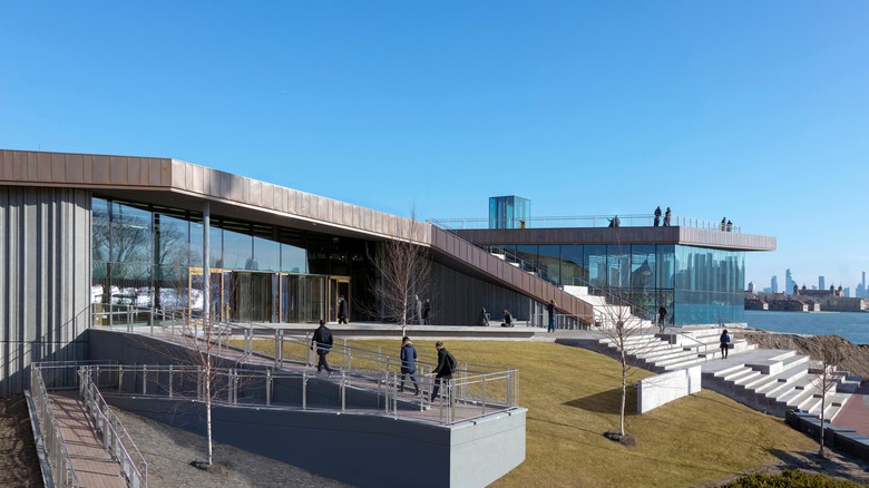 Zdroj: Saint-Gobain Glass, realizace Muzeum Sochy svobody, New York USA