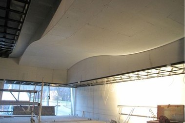 Fitness centrum a plaveck hala Hildesheim. Foto: James Hardie