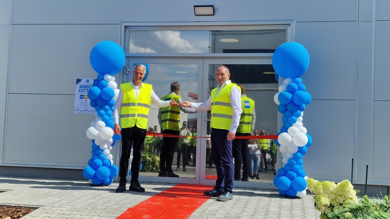 Thomas Casparie (vlevo), CEO BMI Group, a tefan Balog (vpravo), editel zvodu trovo
