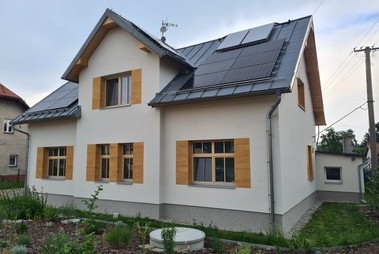Rodinn dm s kreativn omtkou Baumit