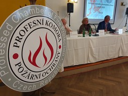 Ocenění v soutěži Zlatý plamen na valné hromadě PKPO