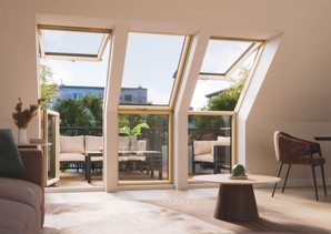Velkoformátová střešní okna pro vstup na balkon nebo terasu. Zdroj: Fakro