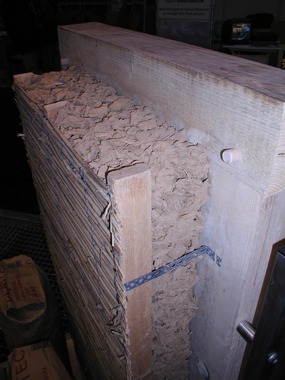 Obr.&nbsp;2: P�edezd�vka z&nbsp;leh�en�ho j�lu (Leichtlehm) vlo�en�ho do bedn�n�