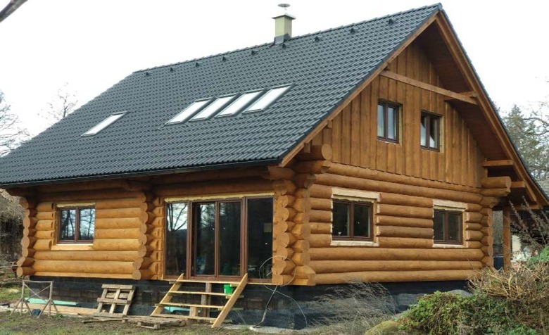 Obr. 11A Situačný pohľad na drevostavbu – Pliešovce