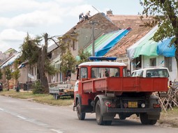 Před pěti lety řádilo tornádo, obce dokončují obnovu