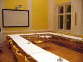 Správná volba ozvučení sálu může ušetřit statisíce