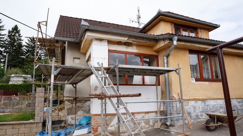 Pomozte nám zmapovat realitu rekonstrukcí rodinných domů