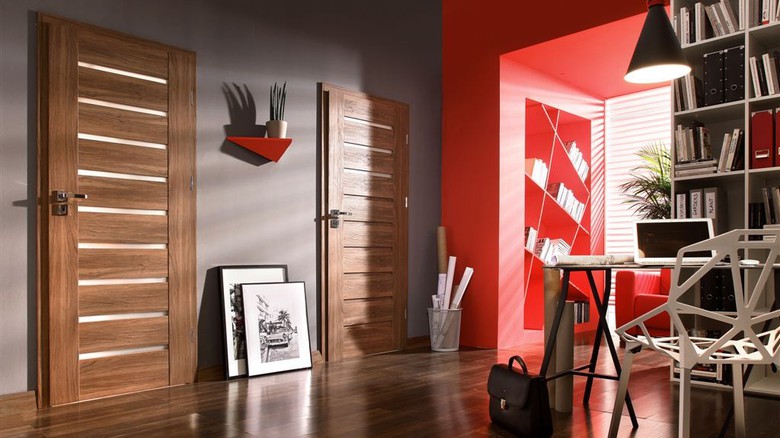 Akční sety interiérových dveří se zárubní na InDveře.cz: kompletní řešení za skvělou cenu