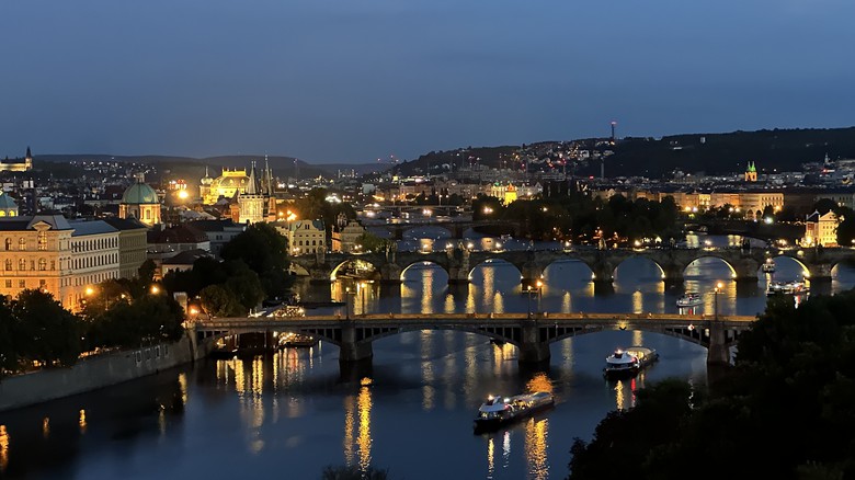 Pražské mosty z vyhlídky na Letné, foto: redakce Pražské mosty z vyhlídky na Letné, foto: redakce